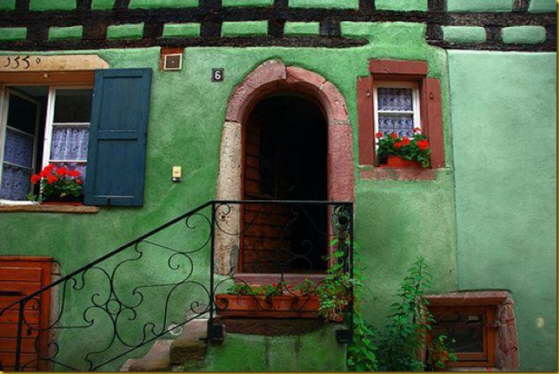 colorful french house_thumb[1]