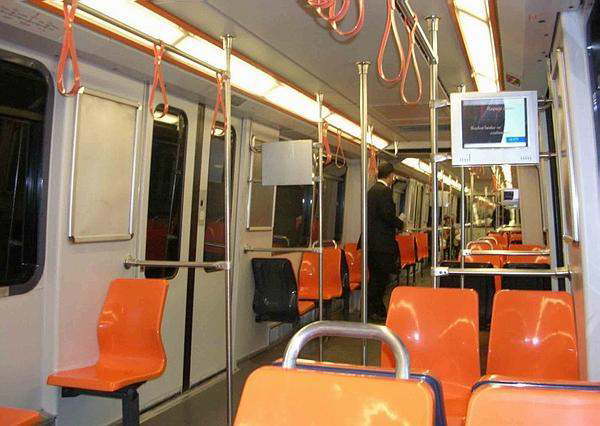 Ankara_subway_interior_view
