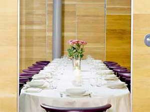 51 Buckingham Gate Luxury Suites & Apartments