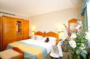 Montcalm Hotel
