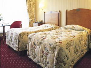 Radisson Edwardian Heathrow