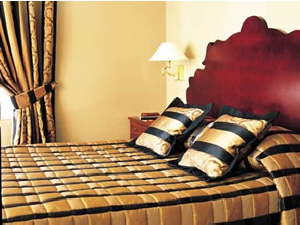 Radisson Edwardian Mountbatten Hotel