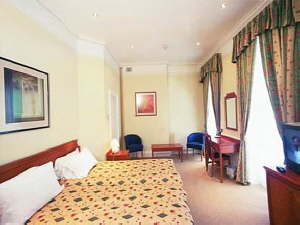 Staunton Hotel