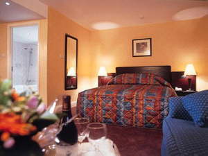The Hotel at Chelsea (Formerly Chelsea Village Hotel)